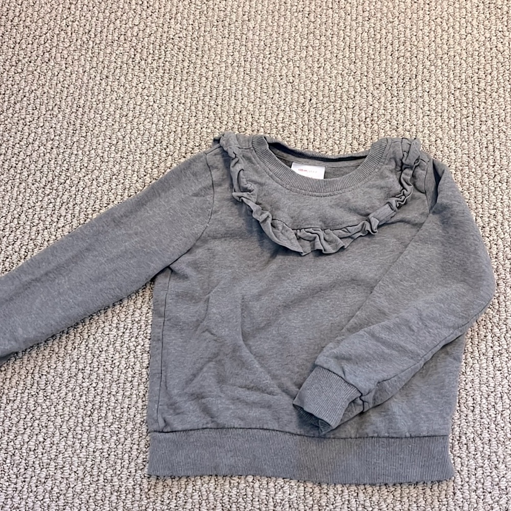 Hanna Andersson ruffle sweatshirt